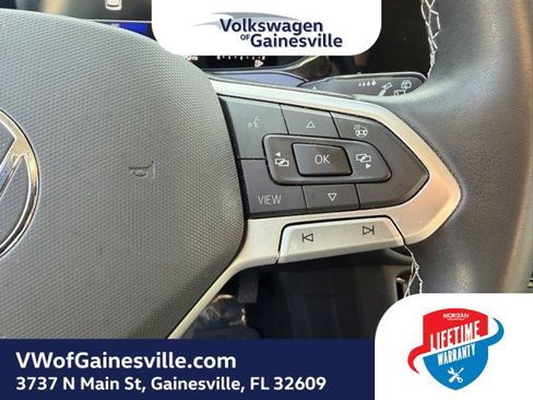 Certified 2023 Volkswagen Taos SE image 23