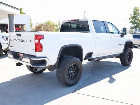 Used 2020 Chevrolet Silverado 3500 LTZ w/ LTZ Premium Package image 6