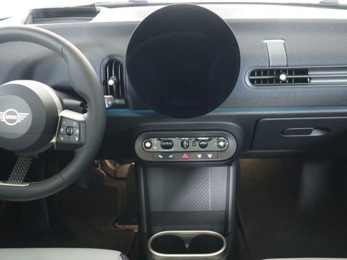 New 2026 MINI Cooper 4-Door Hardtop image 15