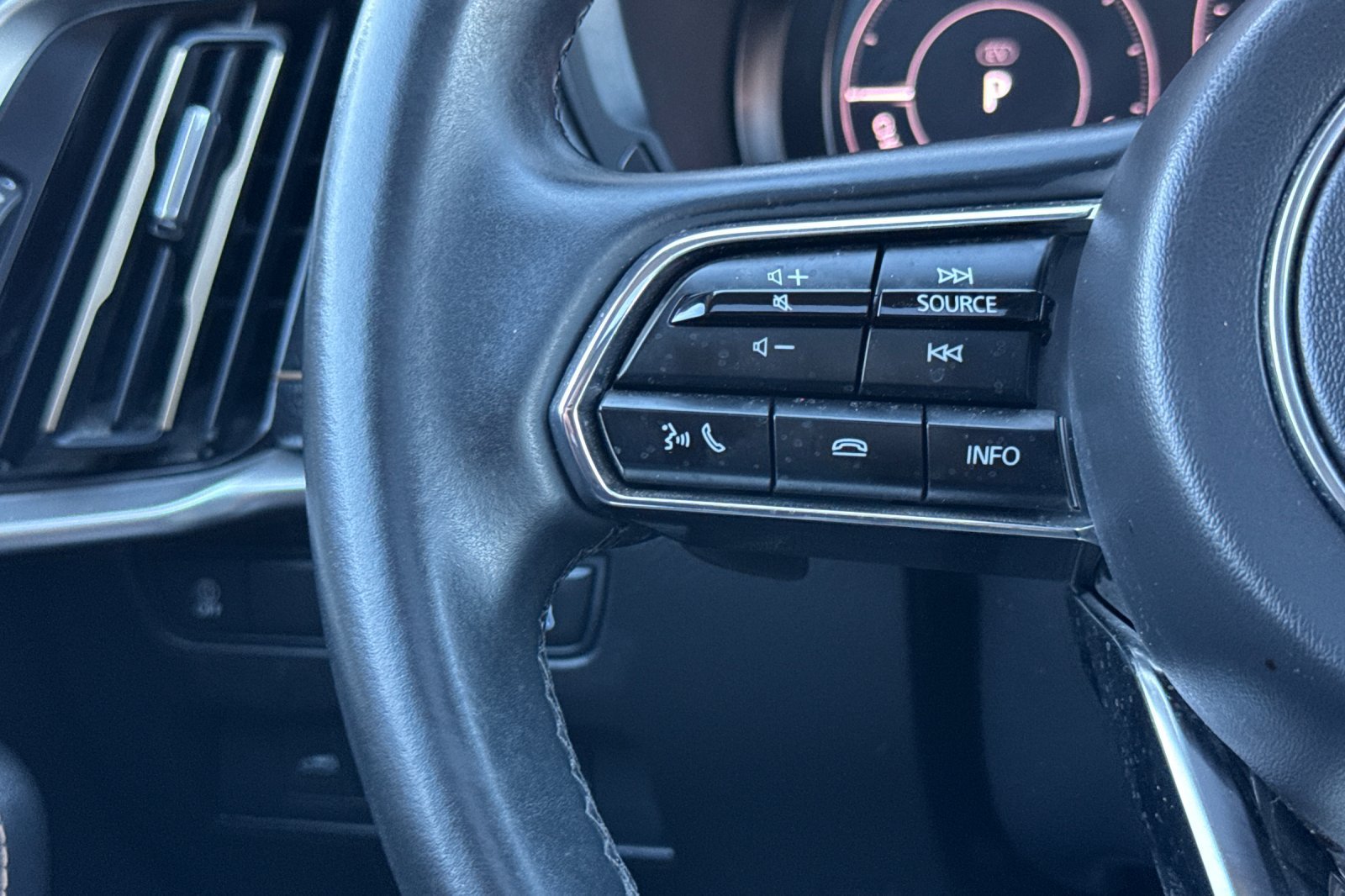 Used 2024 MAZDA CX-90 Plug-In Hybrid w/ Preferred AWD/4WD image 37