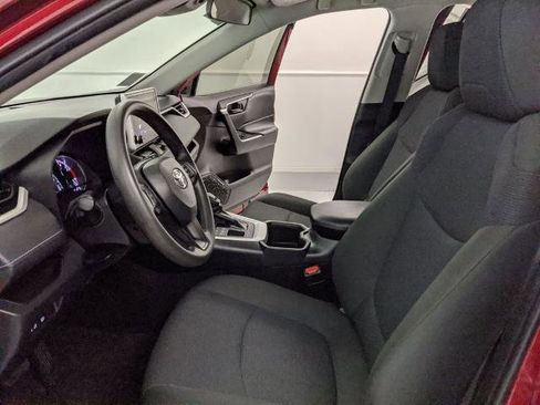 Used 2024 Toyota RAV4 LE image 16