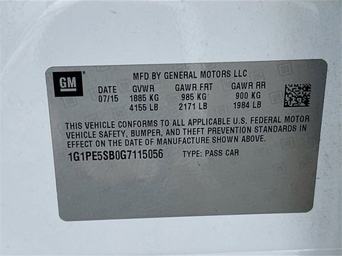 Used 2016 Chevrolet Cruze LT w/ Sun And Sound Package image 8