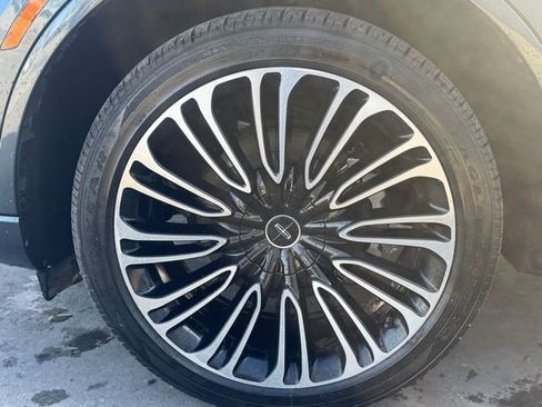Used 2020 Lincoln Aviator Black Label w/ Dynamic Handling Package image 10