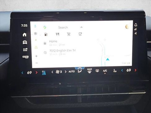 Used 2024 Lincoln Nautilus Premier w/ Jet Appearance Package image 14