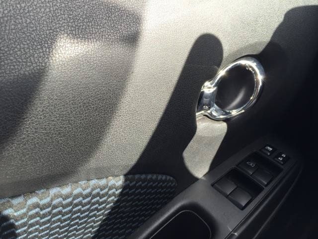 Used 2015 Nissan Versa Note SV FWD image 23