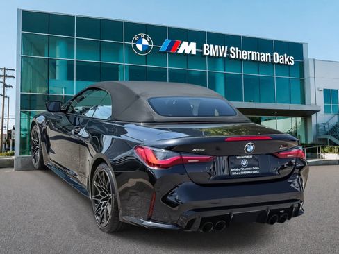 Used 2024 BMW M4 xDrive Competition AWD/4WD image 6