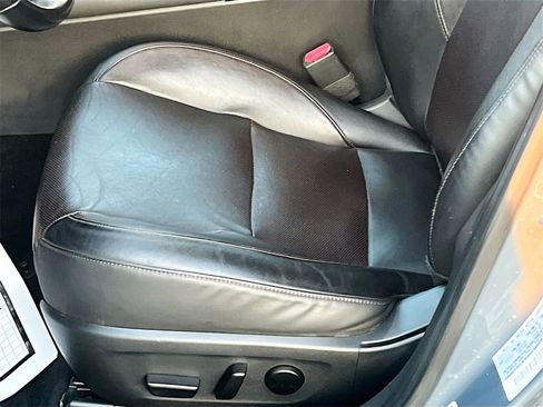 Used 2021 MAZDA MAZDA3 s image 20