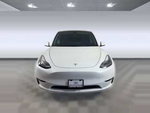 Used 2023 Tesla Model Y Long Range image 6