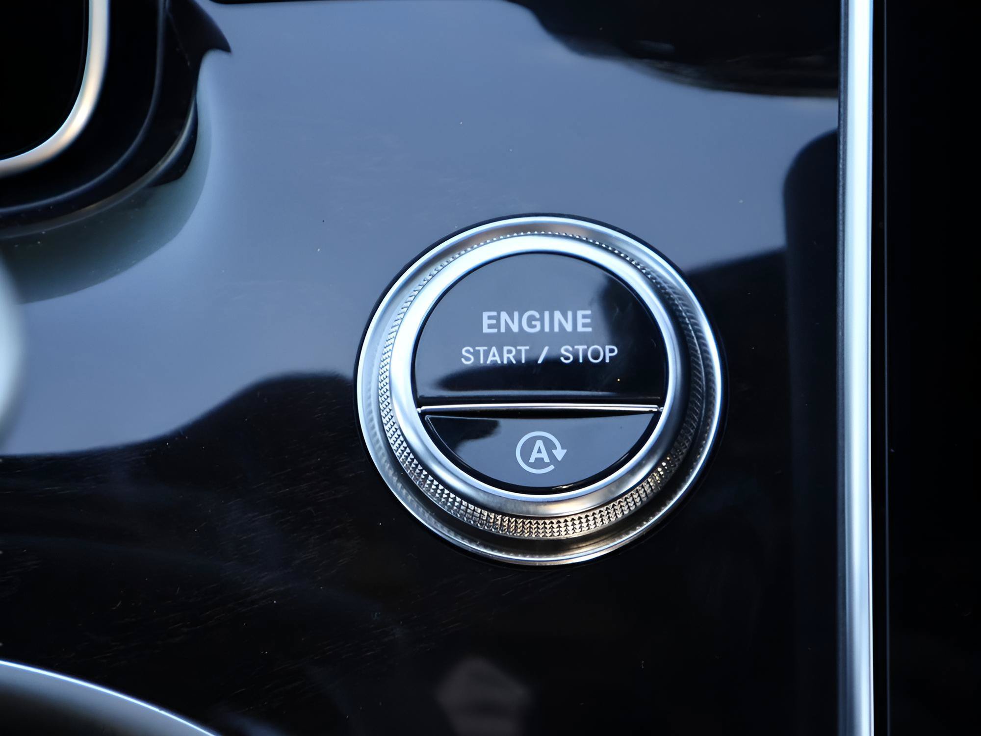 Certified 2026 Mercedes-Benz C 300 4MATIC Sedan image 29