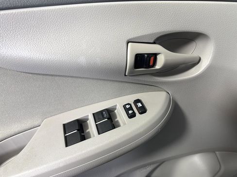 Used 2009 Toyota Corolla LE image 27