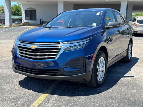 Used 2023 Chevrolet Equinox LS w/ LS Convenience Package FWD image 10
