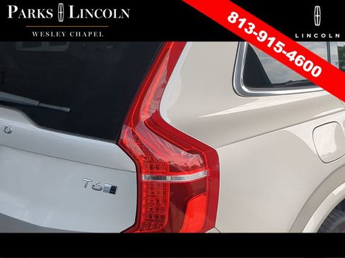 Used 2016 Volvo XC90 T6 Inscription w/ Vision Package AWD/4WD image 12
