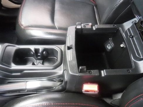 Certified 2022 Jeep Wrangler Unlimited Rubicon w/ LED Lighting Group image 21