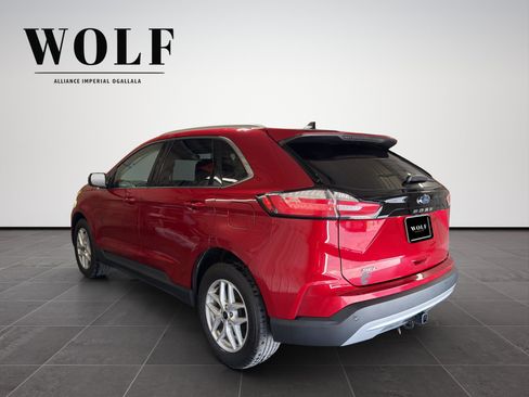 Used 2024 Ford Edge SEL w/ Convenience Package AWD/4WD image 6
