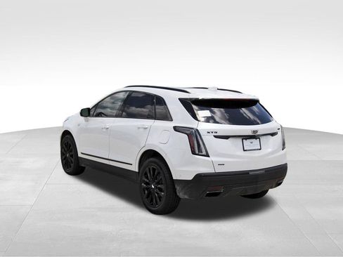 New 2026 Cadillac XT5 Sportv w/ LPO, Onyx Lite Package AWD/4WD image 3