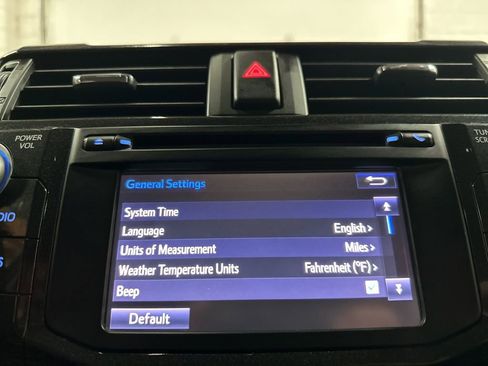 Used 2019 Toyota 4Runner TRD Off-Road AWD/4WD image 33