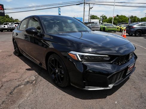 Used 2026 Honda Civic Sport image 3