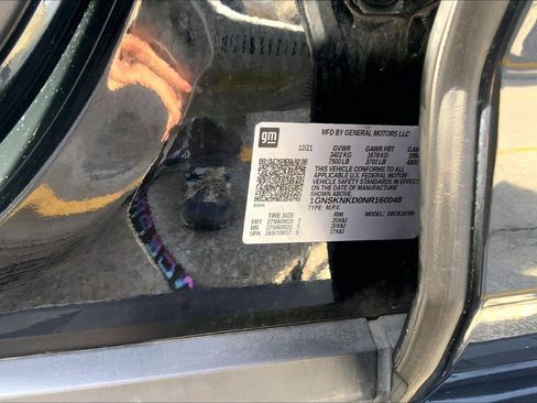 Used 2022 Chevrolet Tahoe LT w/ Luxury Package image 31