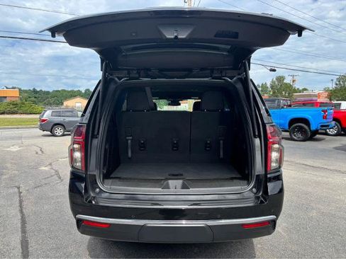 Used 2023 Chevrolet Tahoe LT RWD image 8