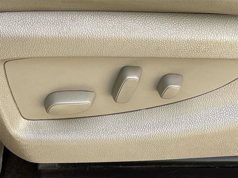 Used 2015 Chevrolet Silverado 2500 LTZ w/ Duramax Plus Package image 14