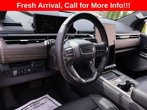 Used 2025 GMC Sierra EV Denali AWD/4WD image 16
