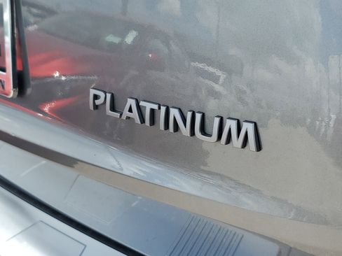 New 2025 Nissan Rogue Platinum image 8