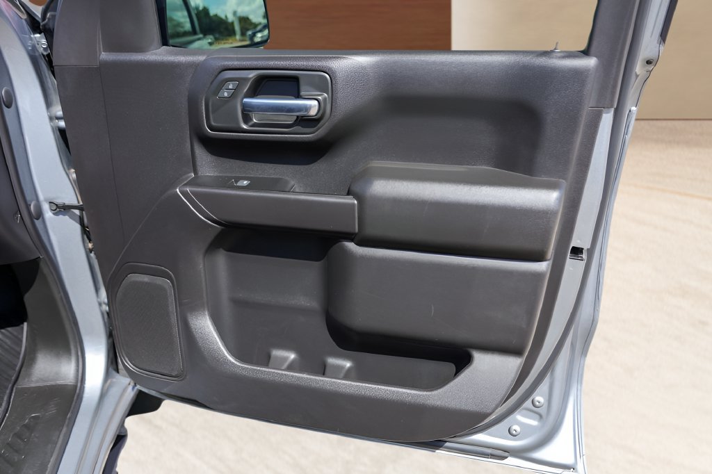 Used 2023 Chevrolet Silverado 1500 Custom w/ LPO, Dark Essentials Package RWD image 27