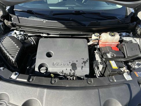 Certified 2021 Chevrolet Traverse LS FWD image 13