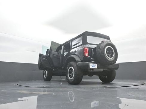Certified 2023 Ford Bronco Big Bend w/ Sasquatch Package AWD/4WD image 44