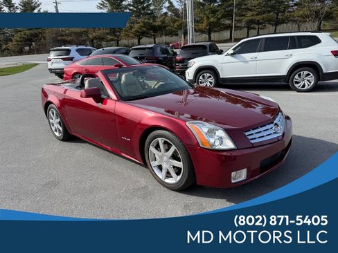 Used 2006 Cadillac XLR RWD image 1