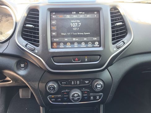 Used 2022 Jeep Cherokee Latitude Lux AWD/4WD image 20