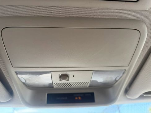 Used 2020 Mitsubishi Outlander ES AWD/4WD image 23