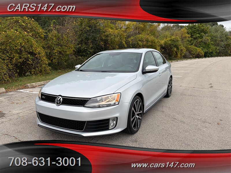 Used 2012 Volkswagen Jetta GLI Autobahn FWD image 1