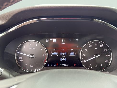 Used 2023 Buick Envision Avenir AWD/4WD image 21