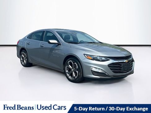 Used 2024 Chevrolet Malibu LT FWD image 1