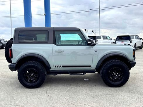 Used 2021 Ford Bronco First Edition image 6