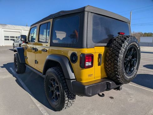 Used 2021 Jeep Wrangler Unlimited Sport image 3