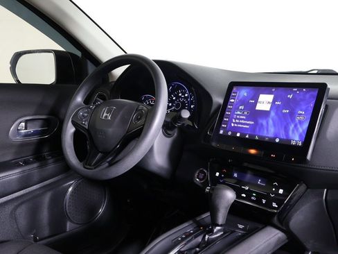 Used 2018 Honda HR-V EX image 31