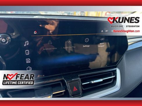 Used 2025 Chevrolet TrailBlazer LT w/ Driver Confidence Package image 29