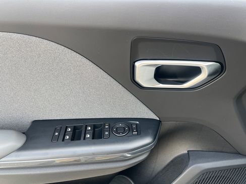 New 2025 Kia K4 EX image 15