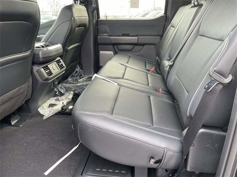 New 2025 Ford F150 Lariat w/ Equipment Group 501A Mid image 27