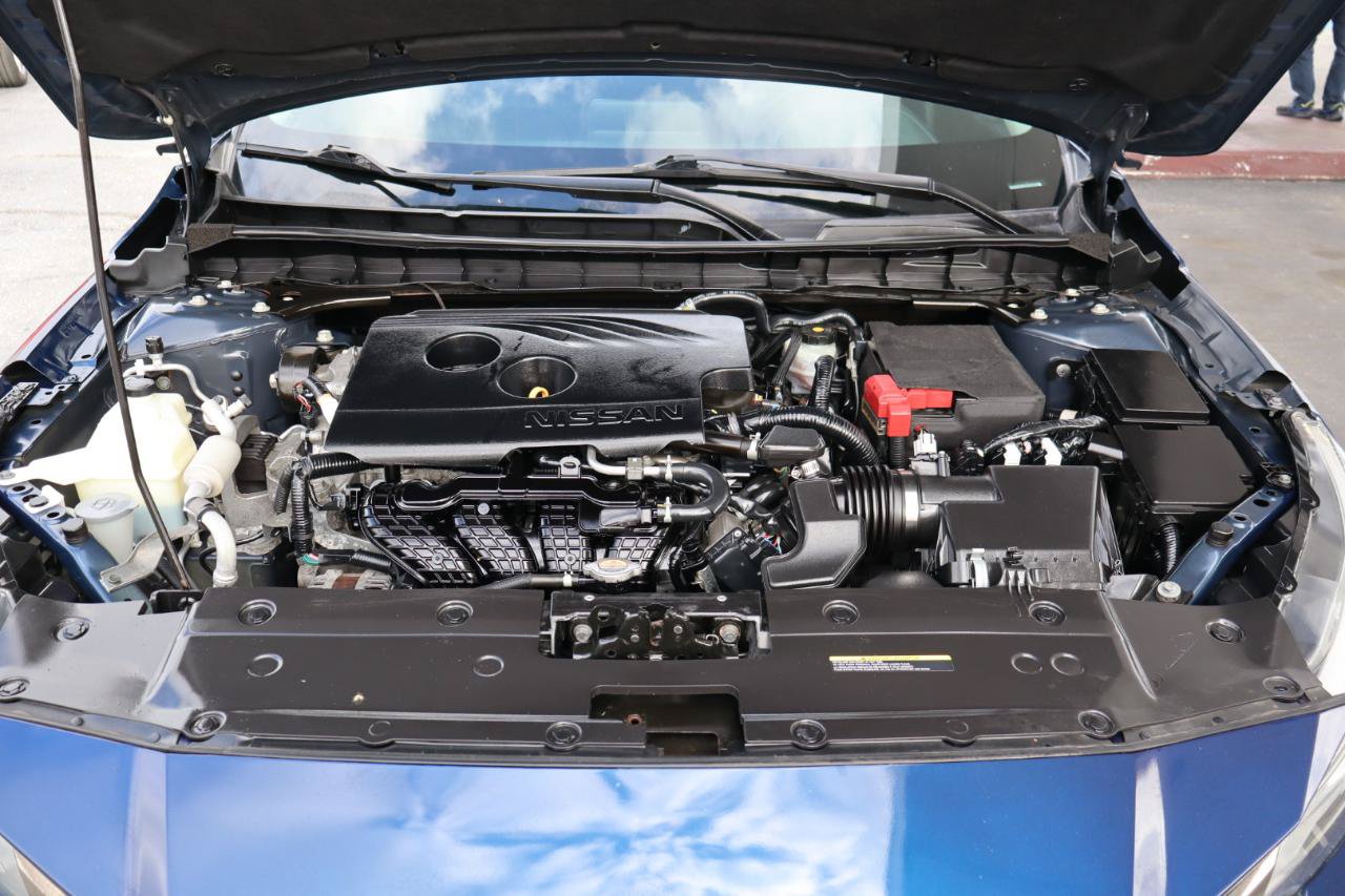 Used 2020 Nissan Altima 2.5 SR FWD image 33
