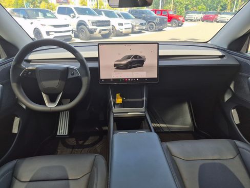 Used 2026 Tesla Model Y Long Range AWD/4WD image 23