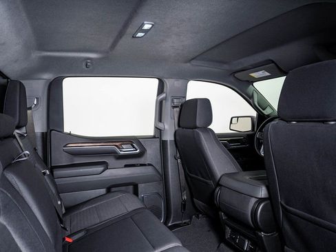 Used 2024 GMC Sierra 1500 Elevation image 16