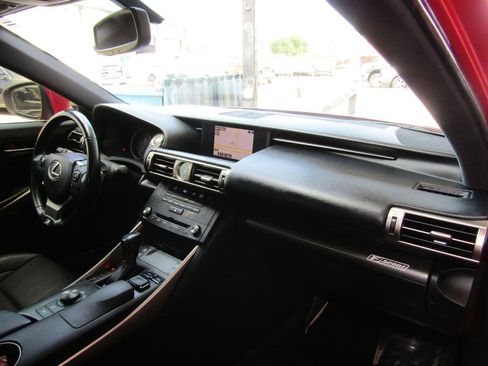 Used 2016 Lexus IS 200t w/ F Sport Package RWD image 11