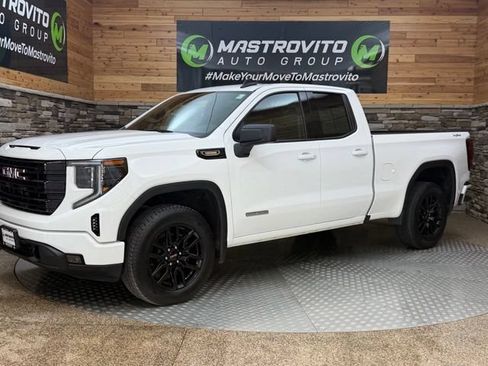 Used 2025 GMC Sierra 1500 Elevation AWD/4WD image 5