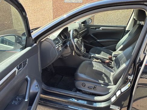 Used 2016 Volkswagen Passat 1.8T SE image 23