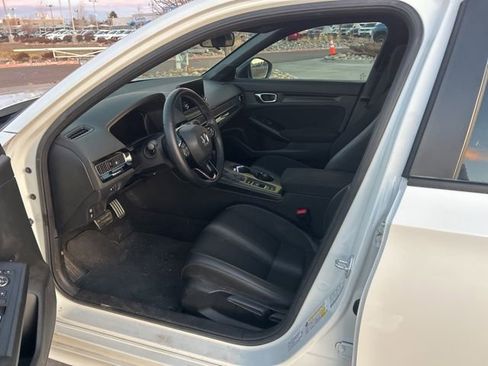 Used 2024 Honda Civic Sport image 10
