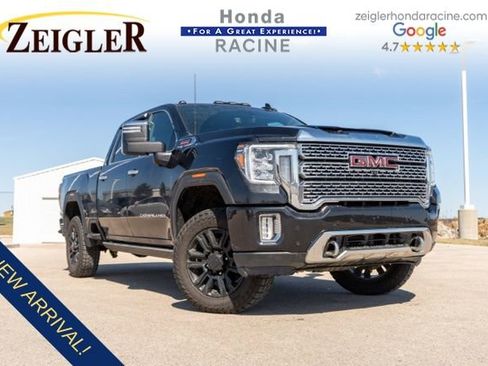 Used 2022 GMC Sierra 2500 Denali w/ Denali Black Diamond Edition image 1