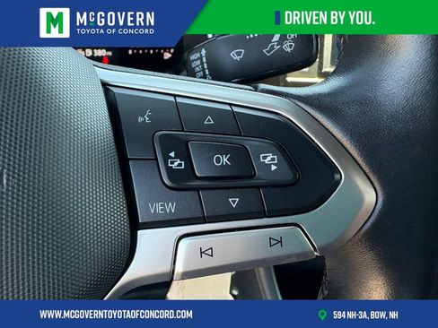 Used 2023 Volkswagen Jetta Sport FWD image 36